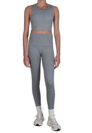 MU Crop Grey